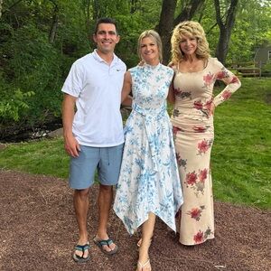 ASOS Women’s Blue and White Floral Midi Dress Size 6 Small Flowers Bridal Shower